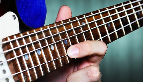 BASS_STRINGS_on_GUITAR.png
