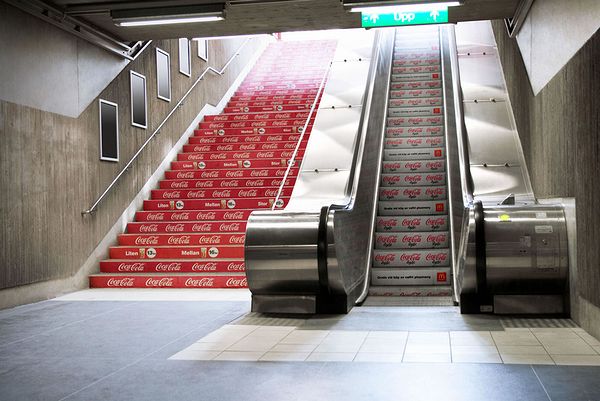 Coca-Cola_Stairs_01.jpg