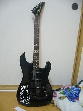 シャーベルギター全景