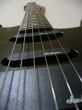 意味も無く格好よさげなアングルから