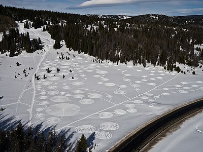 Snow_Circles03.jpg