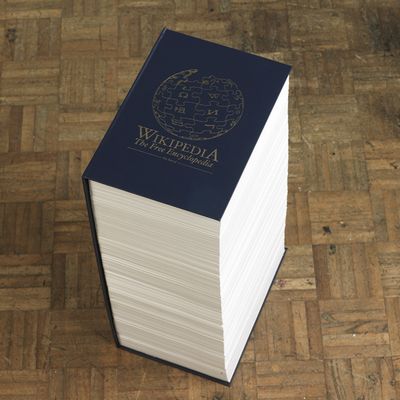 wikipedia_book1.jpg